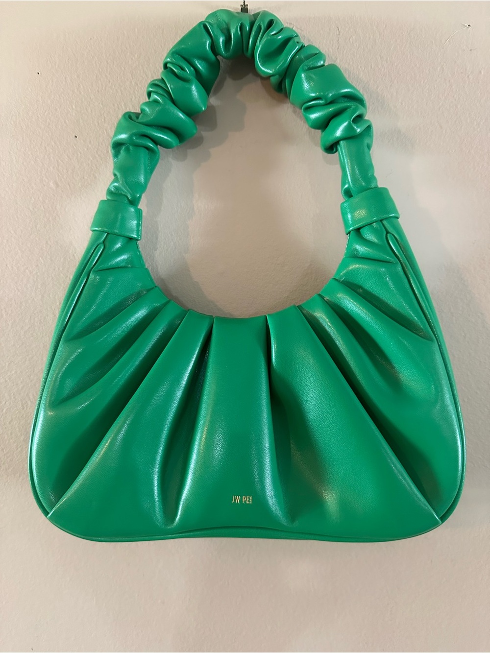 NWOT JW PEI Gabbi Ruched Crescent Hobo Shoulder Bag in Grass Green